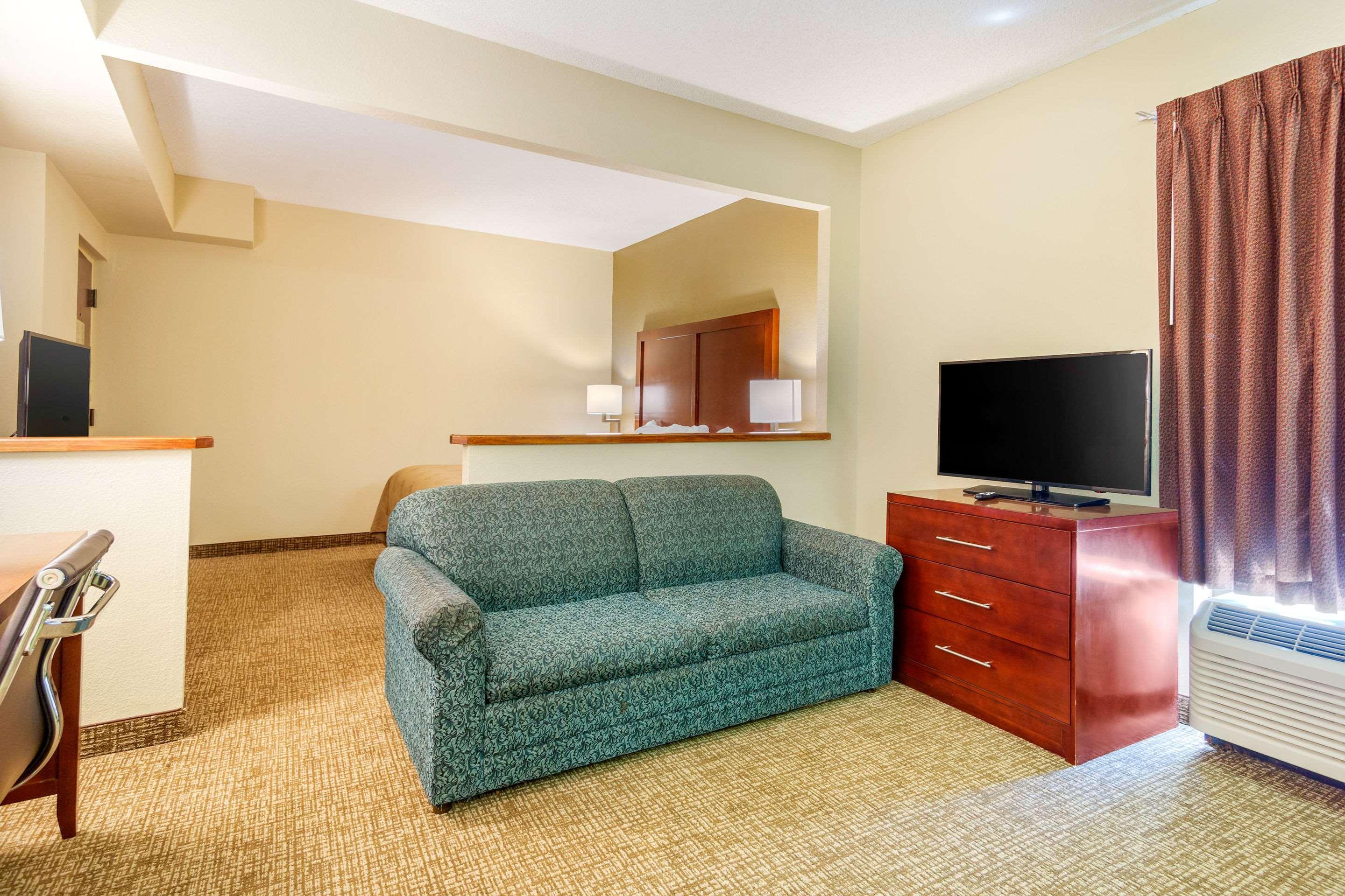 Quality Inn & Suites Olde Town Portsmouth Εξωτερικό φωτογραφία