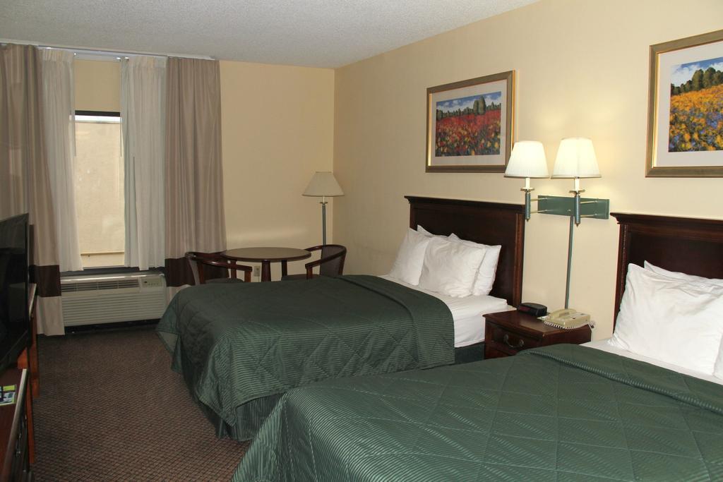 Quality Inn & Suites Olde Town Portsmouth Εξωτερικό φωτογραφία